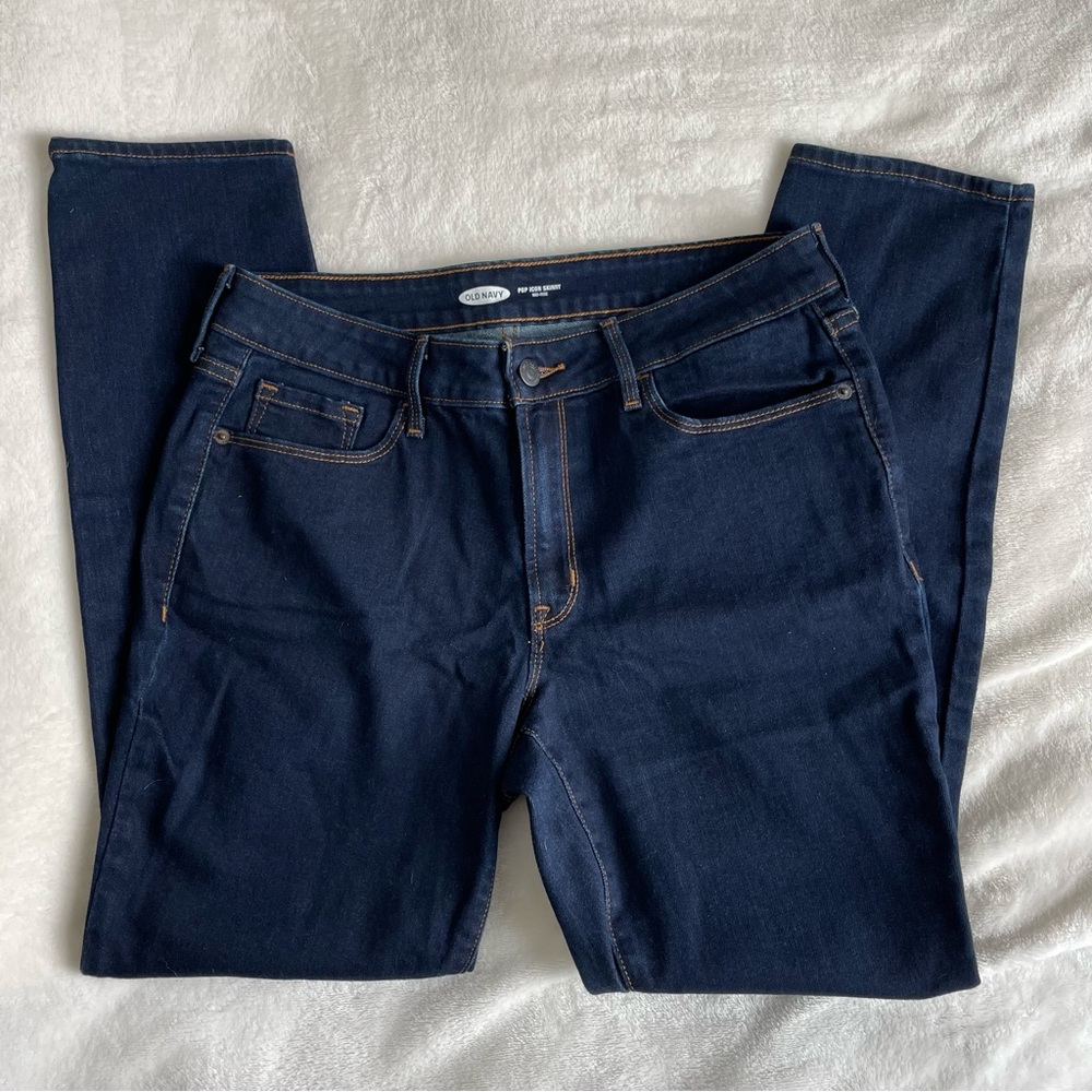 Old Navy Pop Icon Mid Rise Skinny Jeans New without tags 8 S short